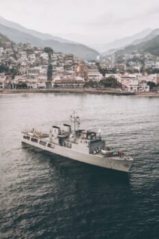 軍艦